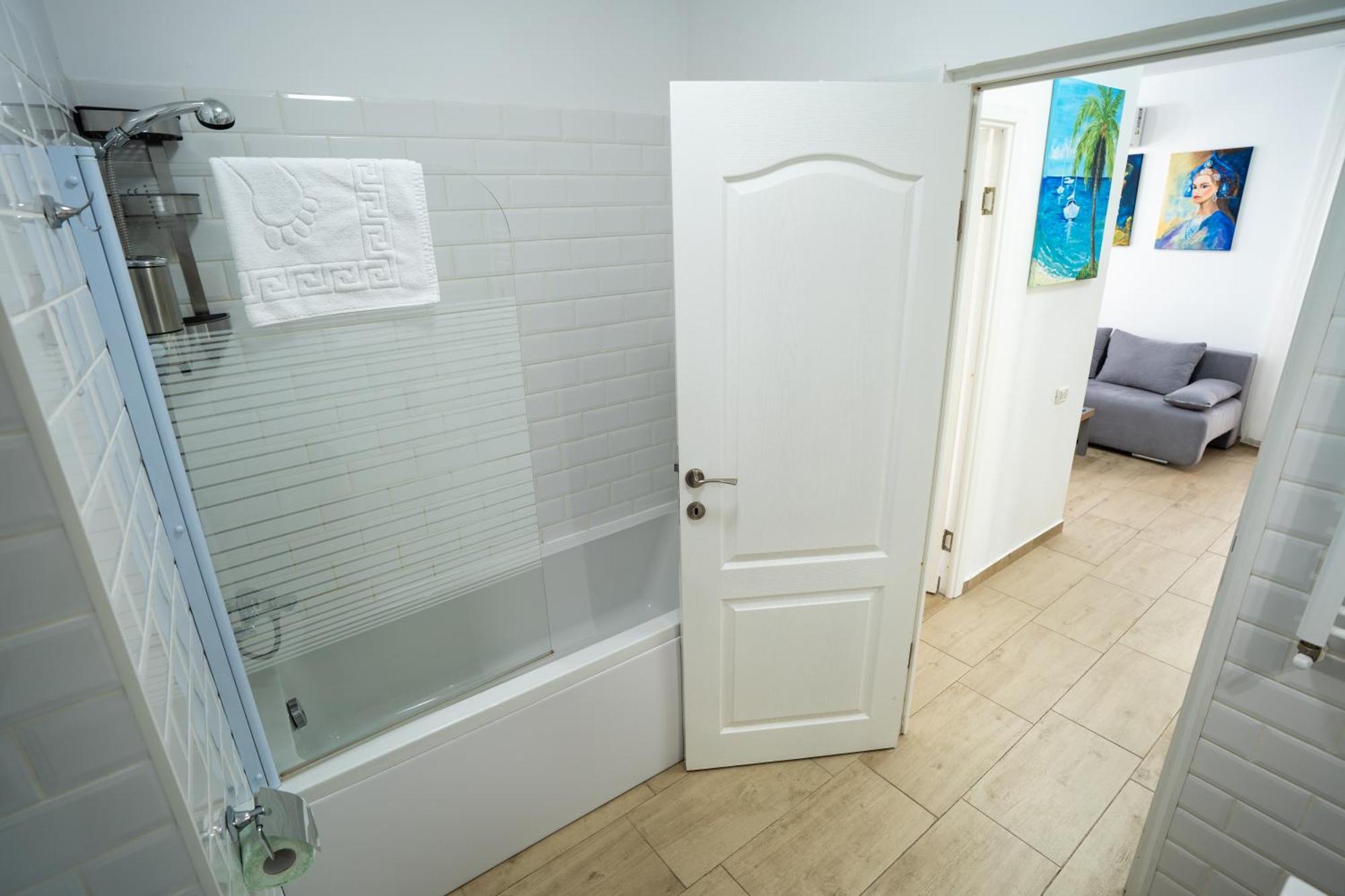 Modern & Comfortable Cismigiu Park - Pop3