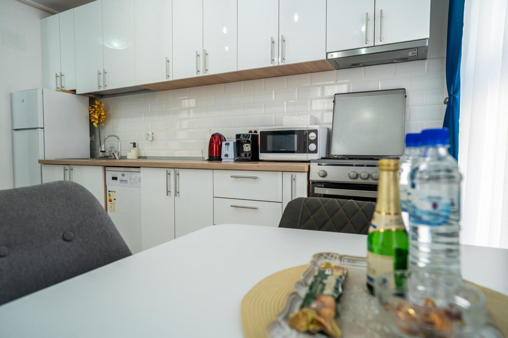 Modern & Comfortable Cismigiu Park - Pop3 Apartment